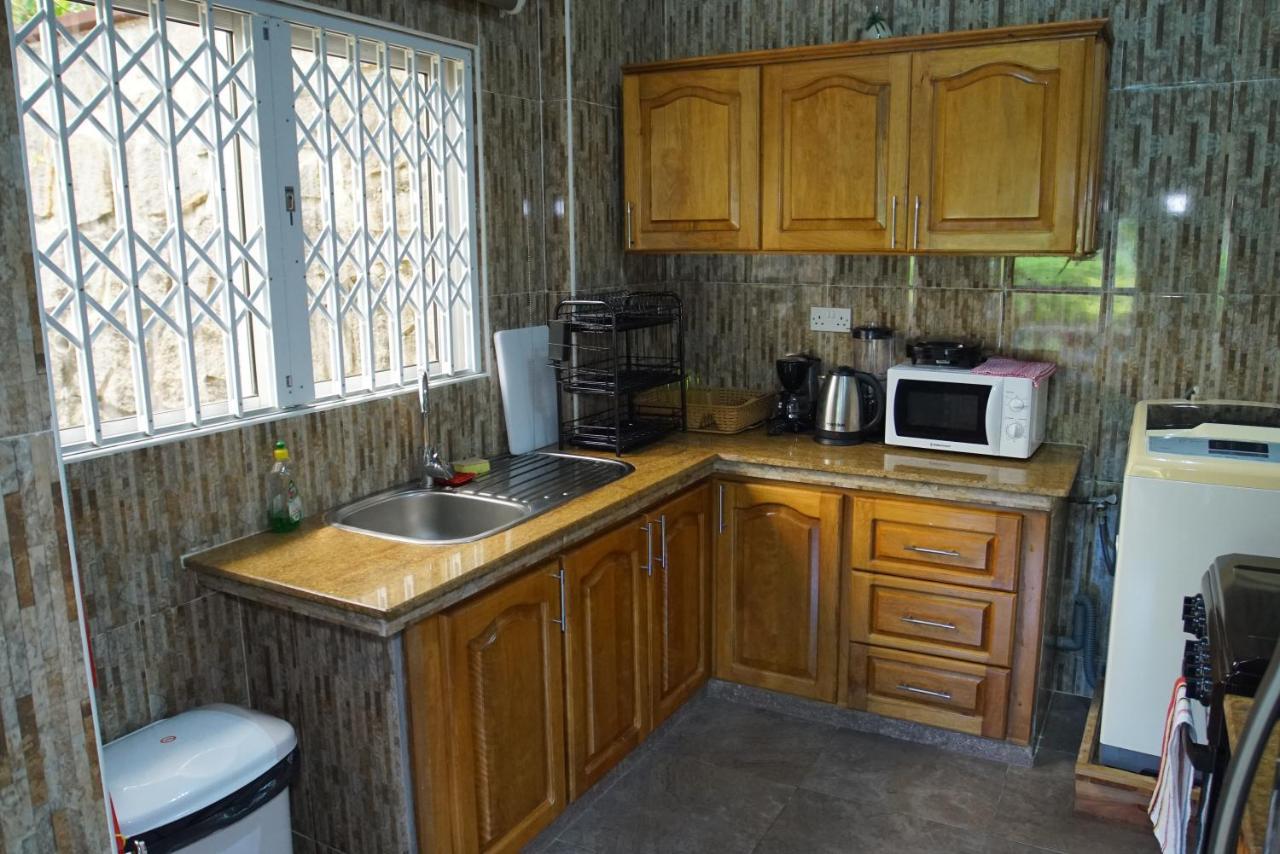 Apartmán Zeph Self Catering Baie Lazare  Exteriér fotografie